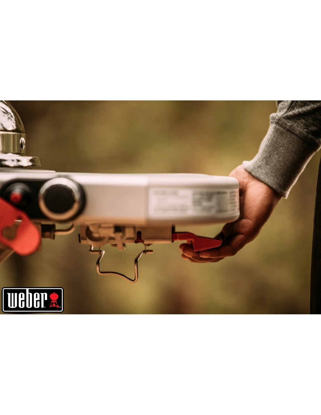 Barbecue à Gaz Weber Traveler Noir Avec Chariot 15 Barbecue à Gaz Weber Traveler Noir Avec Chariot – Image 13